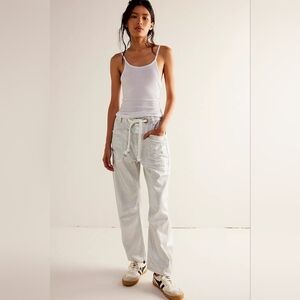 - Free People Sold Out Moxie Jean. Silver Metallic. Size 30.